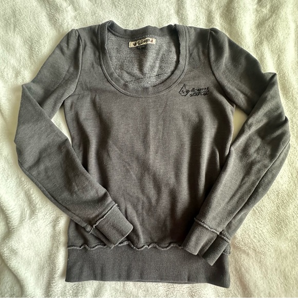 Volcom Tops - Vintage Volcom Stone Women's Sweatshirt Size S
